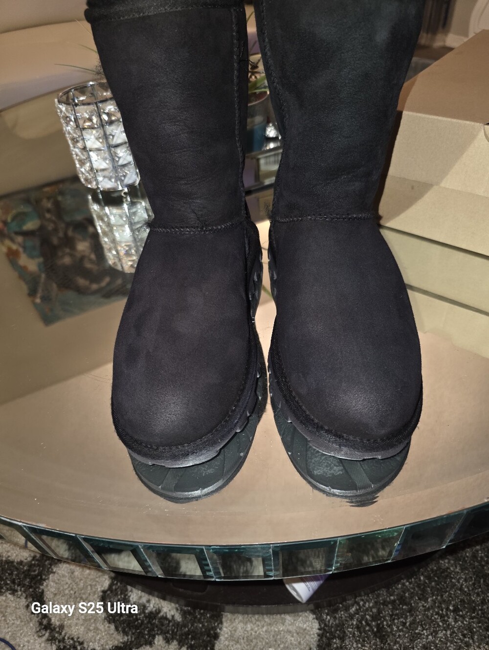UGG Classic Mini                        RARE " WINTER TREAD" - Picture 2 of 13